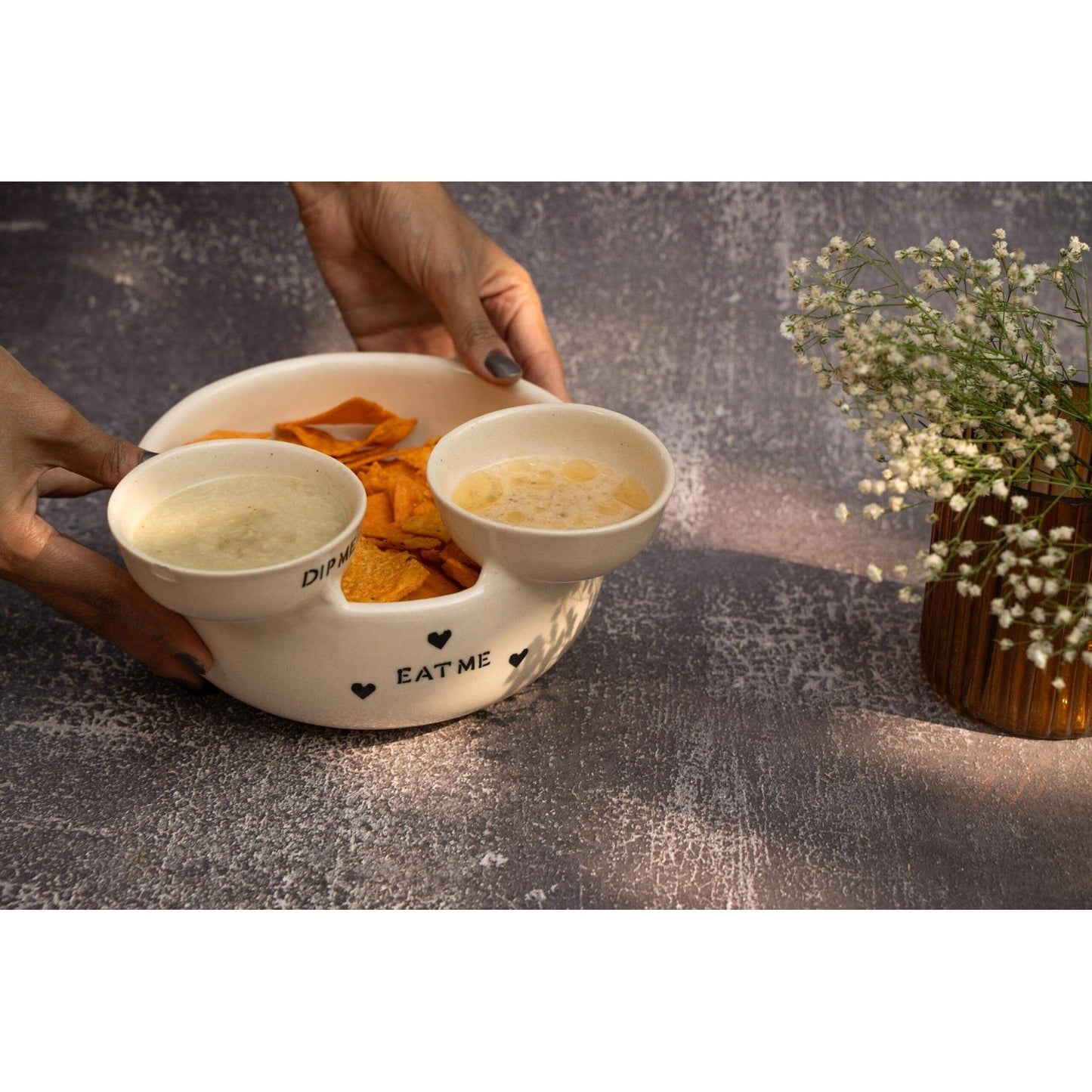 Eat me Dip me platter - https://artecasa.in/