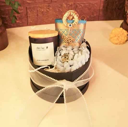 Sneh Chakra Hamper