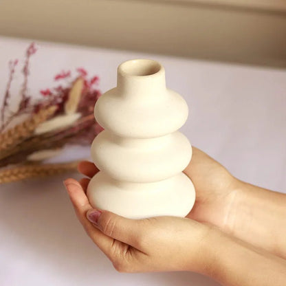 3 Tier round ceramic mini vase - https://artecasa.in/