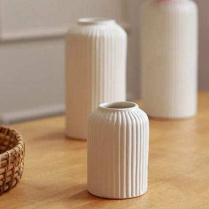 Snow White vase set of 3- Advance premium matt quality - https://artecasa.in/