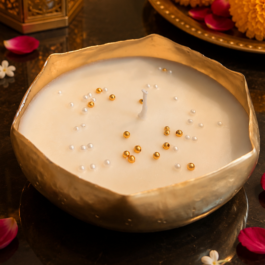 Swarn Utsav White & Gold Festive Gift Basket