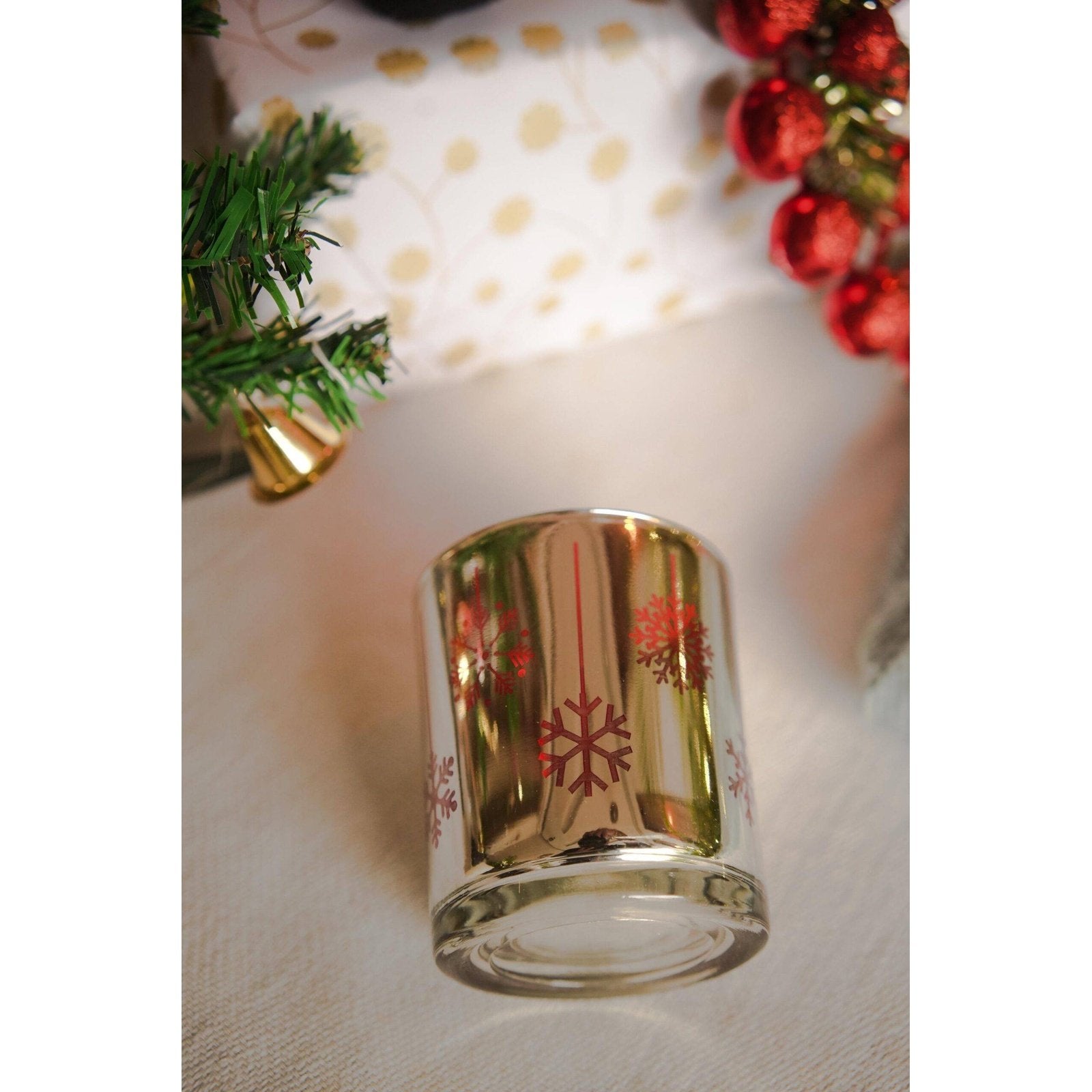 Mercury Red Tea light candle holder set - https://artecasa.in/