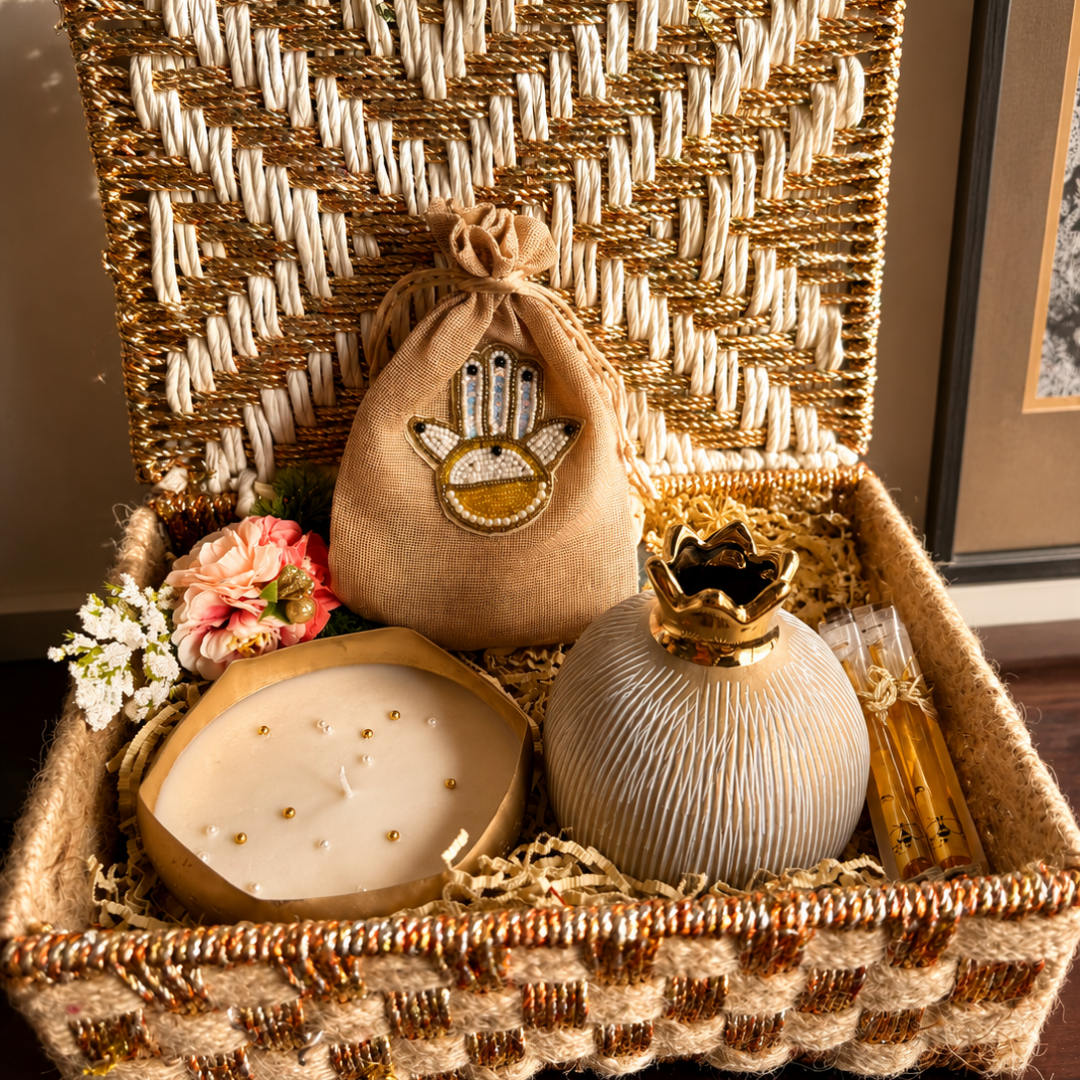 Swarn Utsav White & Gold Festive Gift Basket