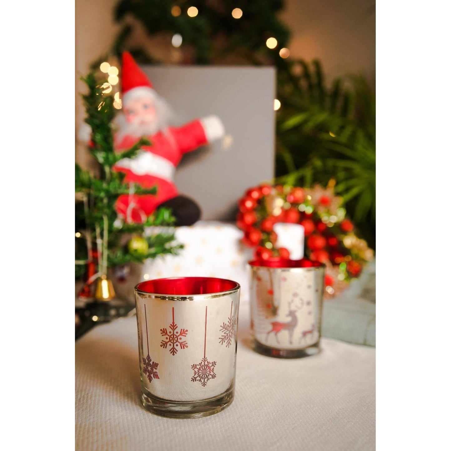 Mercury Red Tea light candle holder set - https://artecasa.in/