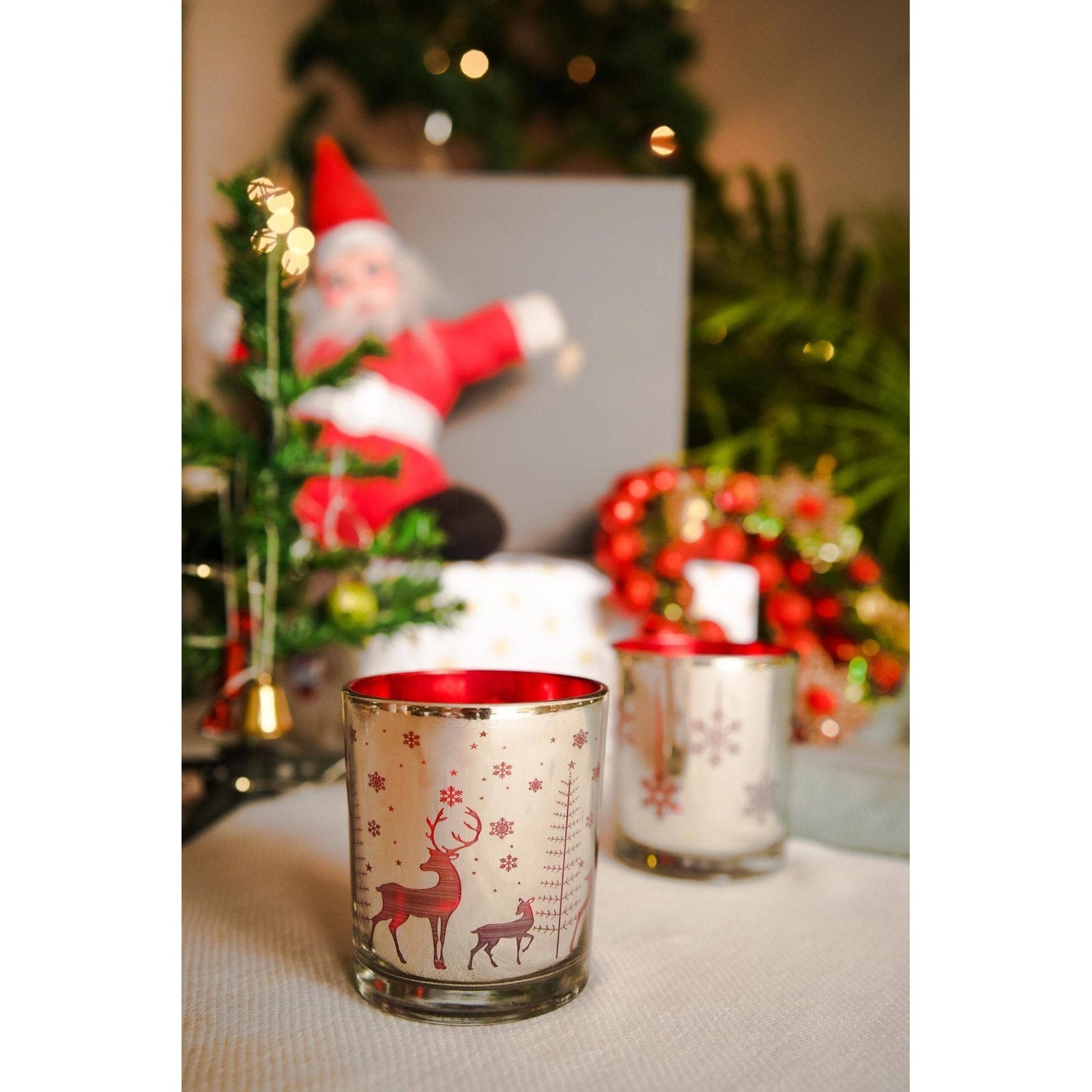 Mercury Red Tea light candle holder set - https://artecasa.in/