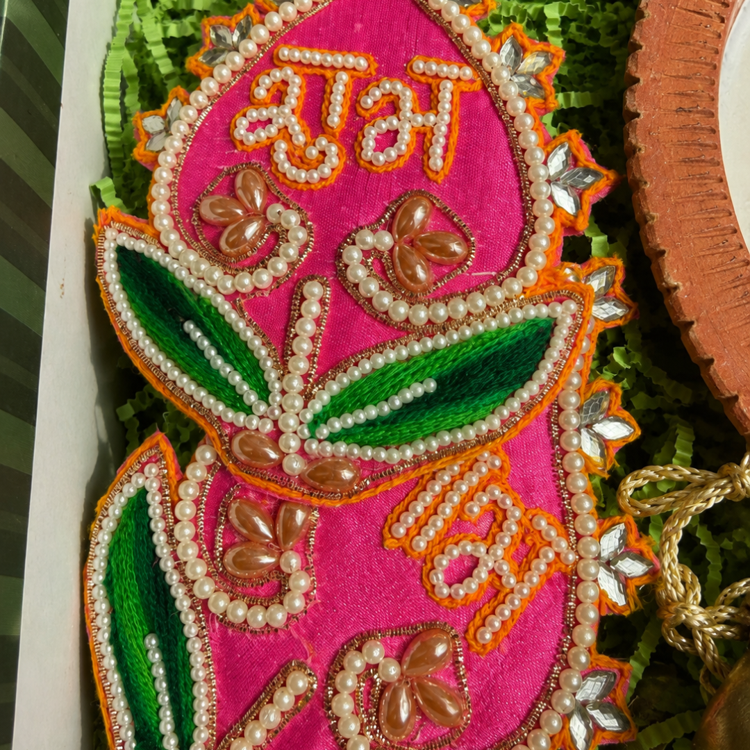 Harit Diwali Celebration Gift Box | Terracotta Candle & Shubh Labh Potli