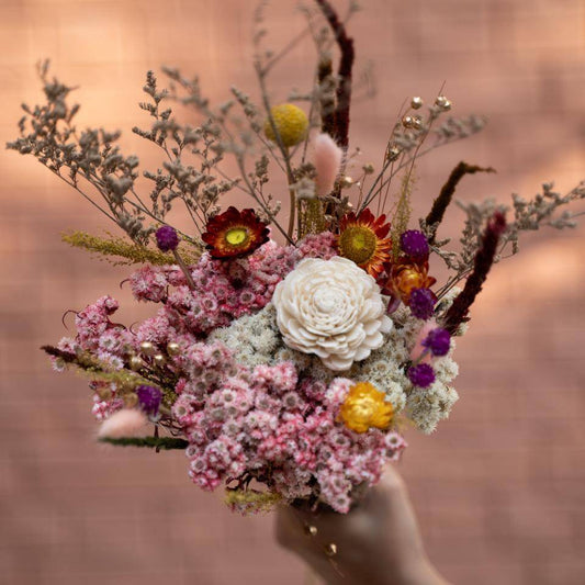 Serene Garden bunch - https://artecasa.in/