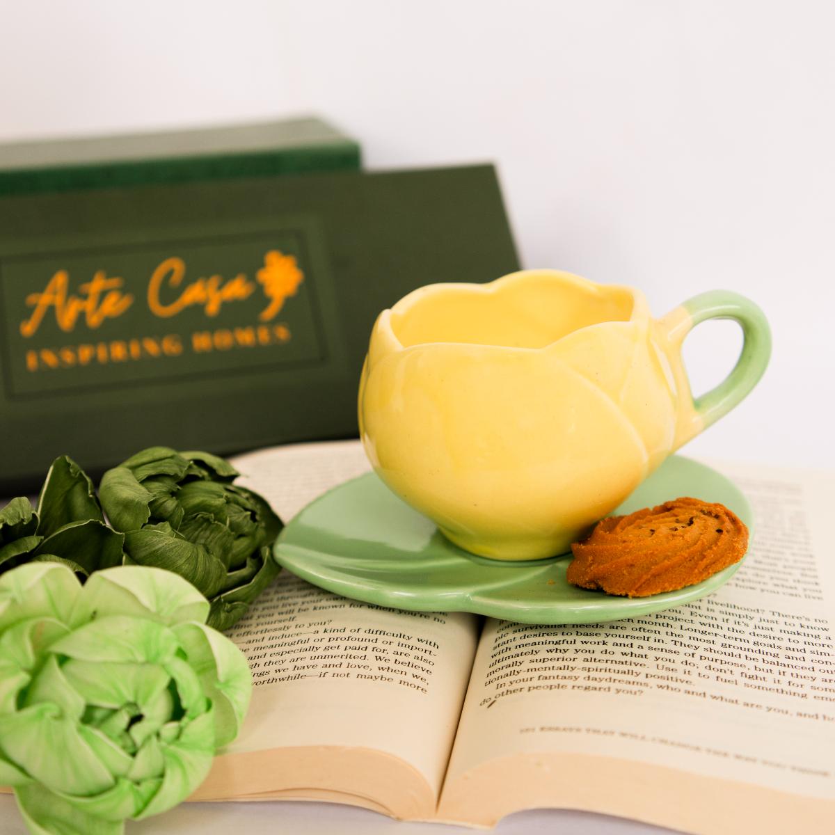 Tulip charm cup saucer-Yellow