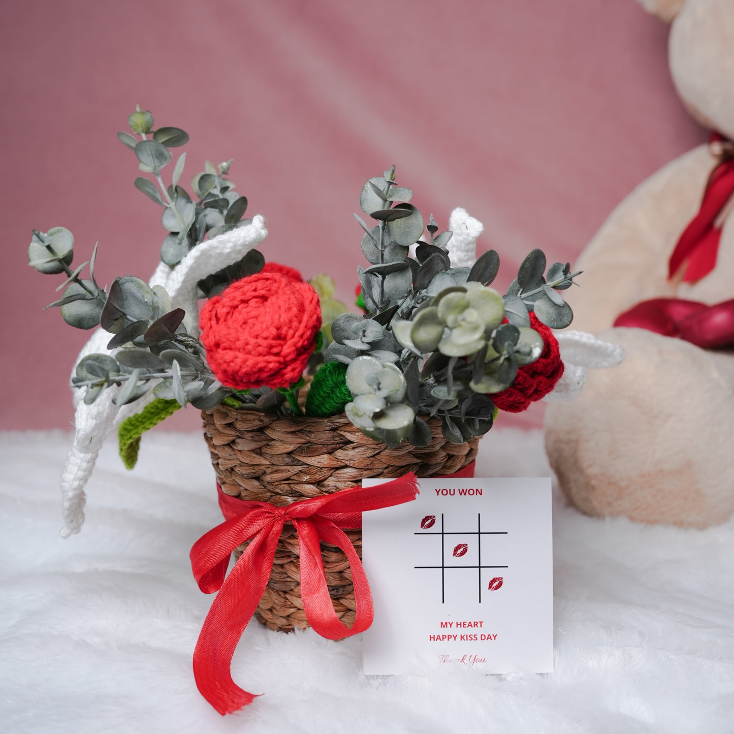 Rustic Romance Bamboo Basket – Handcrafted Floral Gift Hamper | ArteCasa