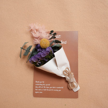 Everlasting Flowers Greeting Card Set of 5 | Dried Flower Greeting Cards - https://artecasa.in/