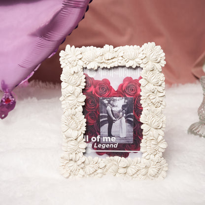 White Artisan Frame – Handcrafted Ceramic Photo Frame | Artecasa