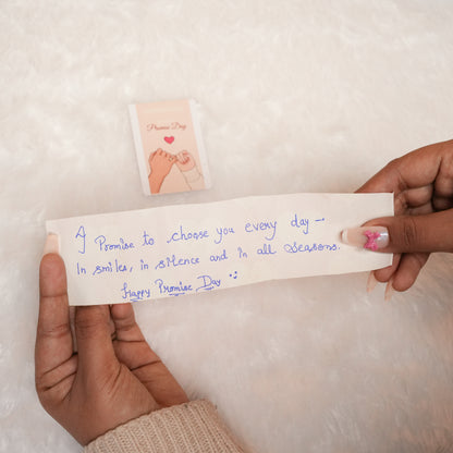 Perfect Valentine Gift Box – 7 Days of Love Hamper (Set of 8) | ArteCasa