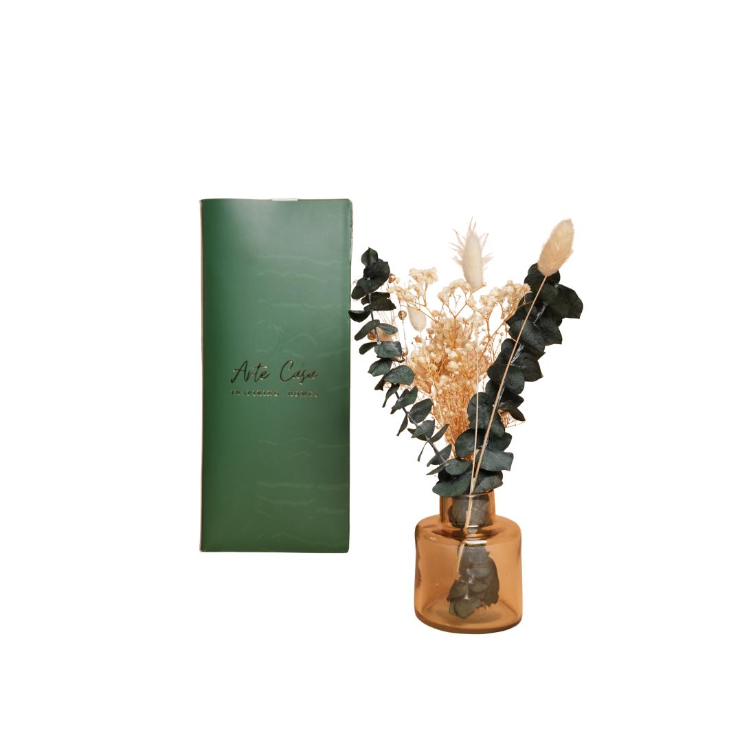 Little Blossom Vase gift box  – Glass Vase with Dried Flowers - https://artecasa.in/