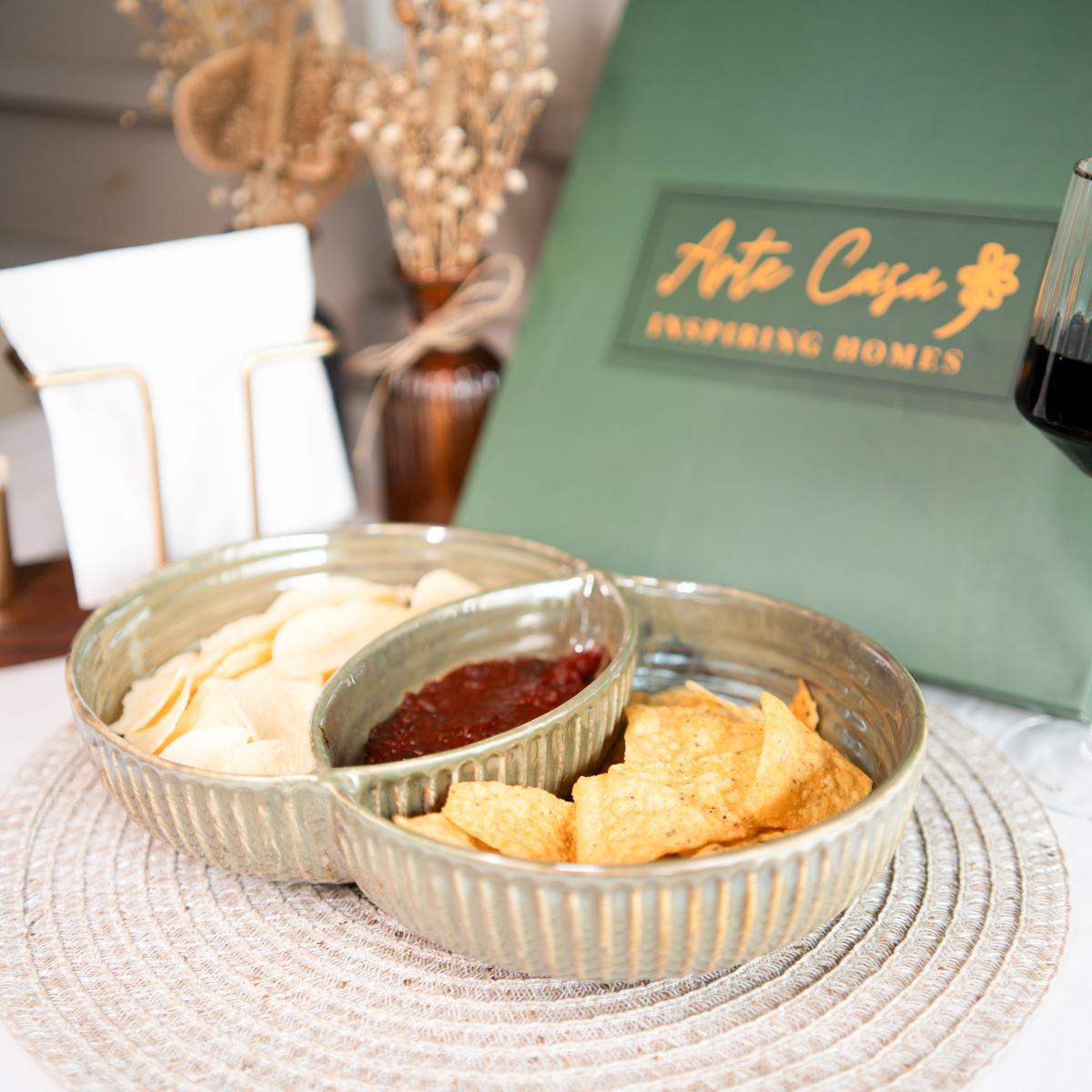 Dual flavour serving bowl