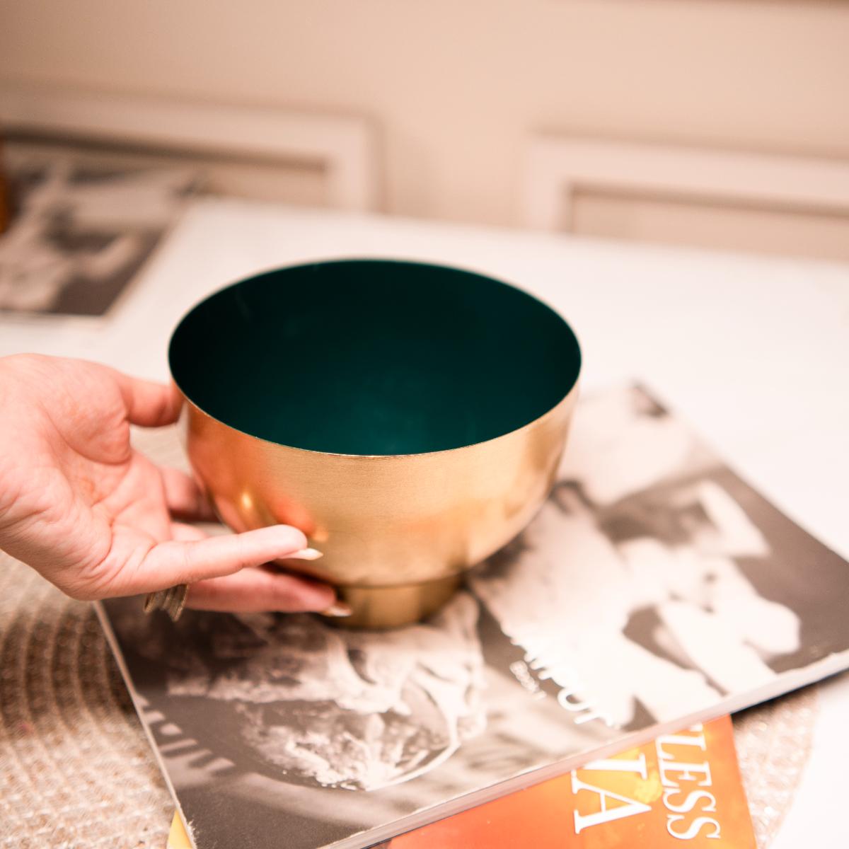Dual Tone Delight Bowl