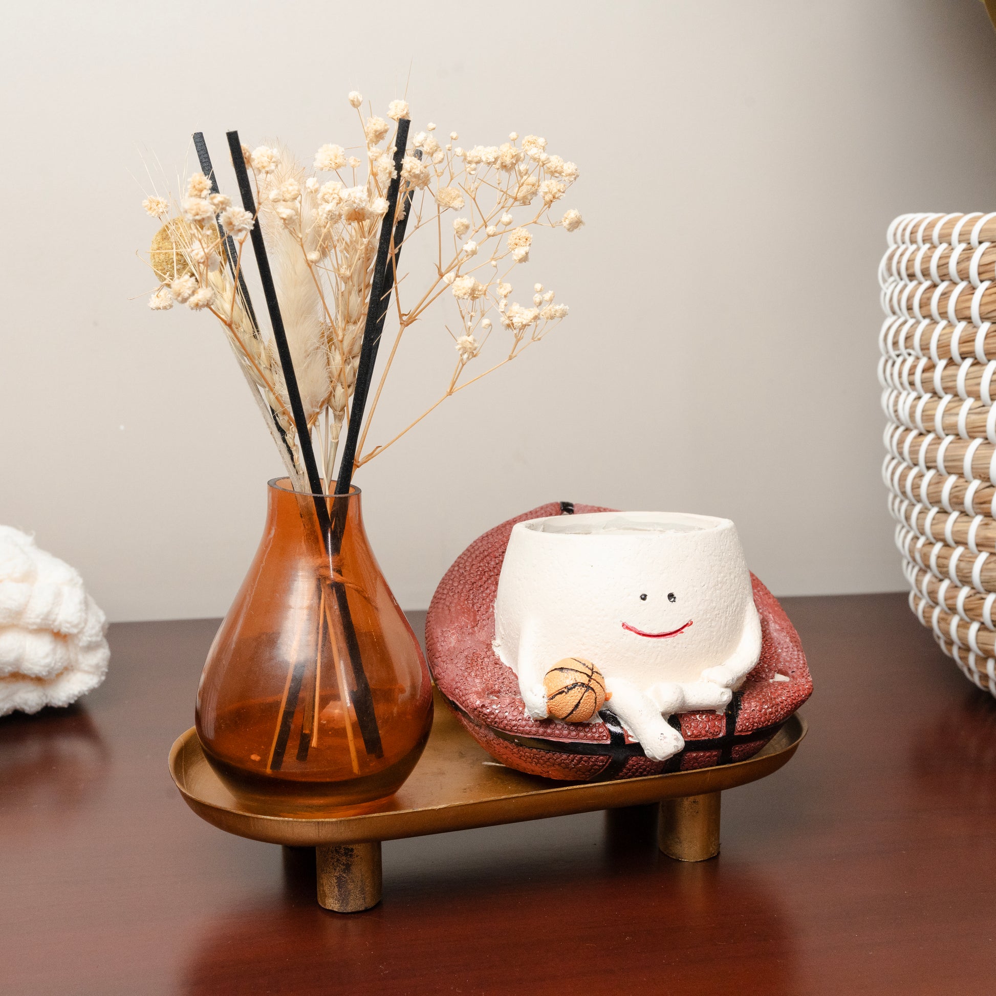 Home fragrance décor arrangement