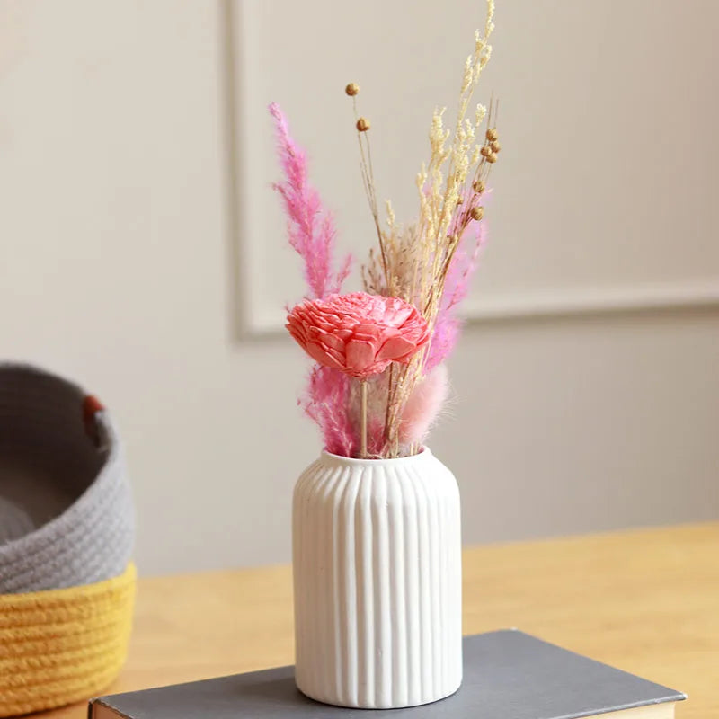Mini Snow white vase with aroma mist bunch - https://artecasa.in/