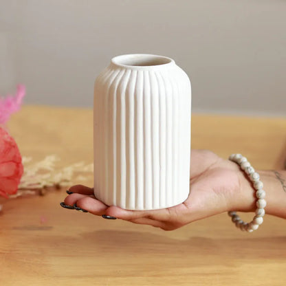 Snow White vase set of 3- Advance premium matt quality - https://artecasa.in/
