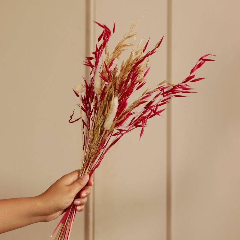 Geometrical zen vase white with cherry charm bunch - https://artecasa.in/